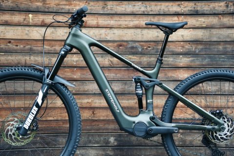 Steppenwolf Tundra 9.0