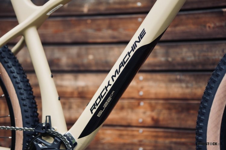 kolo ROCK MACHINE Blizz Cr 30 Matte Sand kolo ROCK MACHINE Blizz Cr 30 Matte Sand