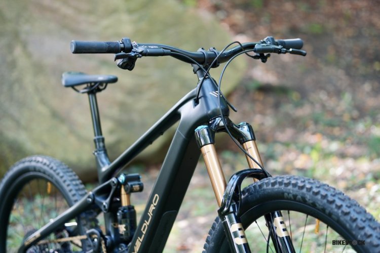VELDURO Rogue R