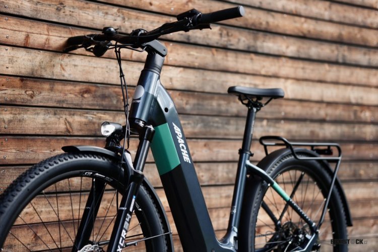 APACHE Rio Grande Bosch CX 800 Wh antracitová