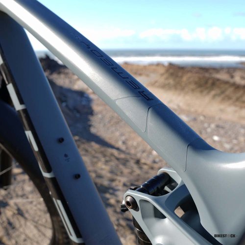 sada ochranných samolepek MUCKY NUTZ Frame Skinz Clear lesklé