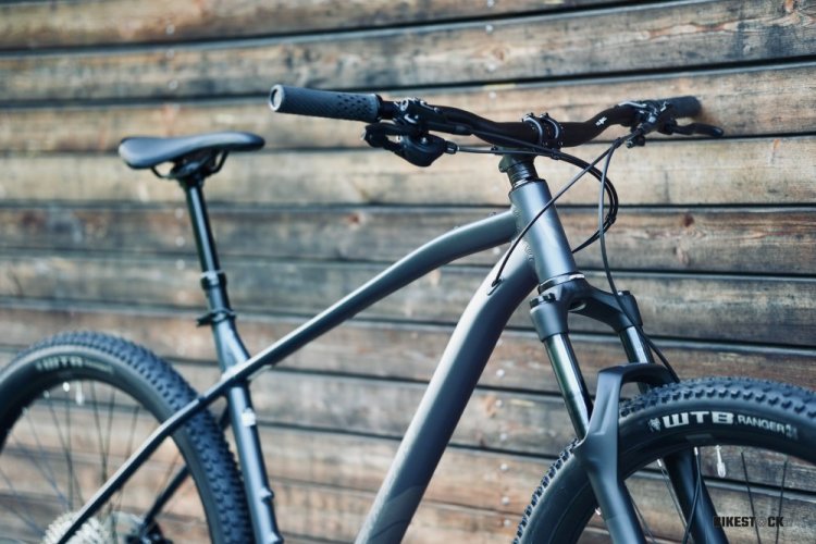 kolo ROCK MACHINE Blizz 50 gloss night storm