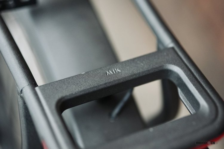 APACHE Rio Grande 3 MX 720 Wh červená