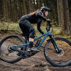 lahev FIDLOCK Bottle Twist 800 ml černá + Bike Base