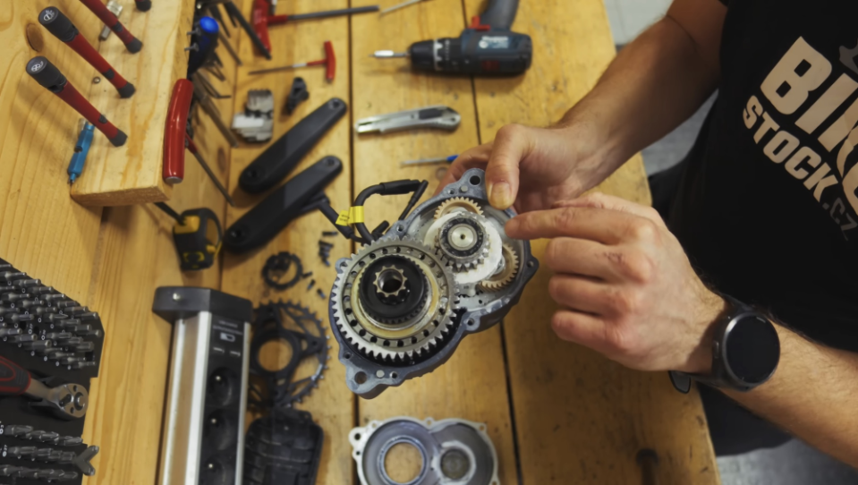 Co je uvnitř pohonu Avinox?