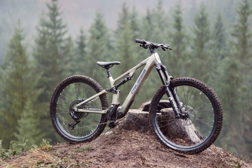 Crussis e-Full 11.11