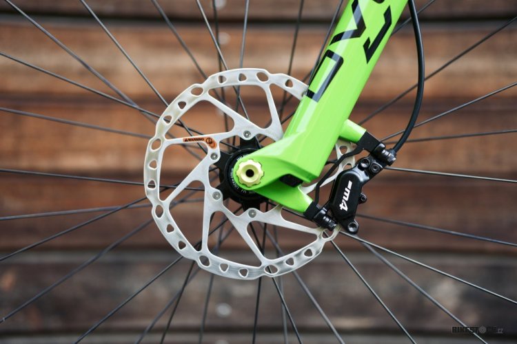 kolo Rock Machine Blizz TRL 70-29 gloss light grey/DVO green/black