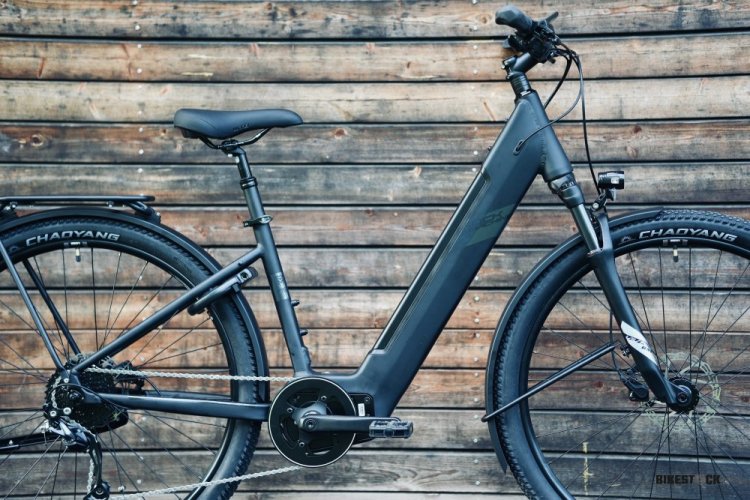 elektrokolo Rock Machine Crossride e450 Touring matná černá/stříbrná