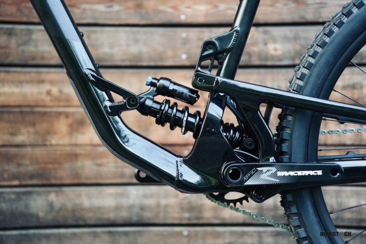 Rocky Mountain Altitude A70 Coil Shimano black/black