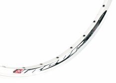 ráfek MACH1 26" 210-Revo V-brake 32děr/1nýt stříbrný