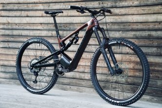 Rocky Mountain Altitude Powerplay Carbon 70