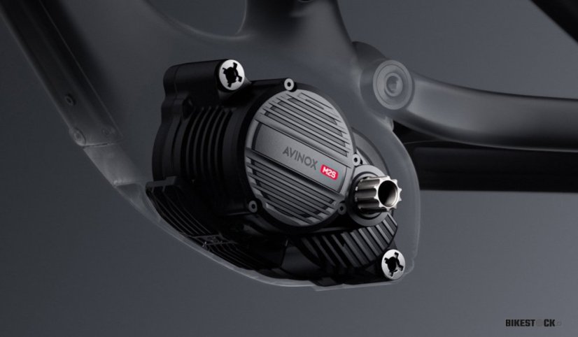 APACHE Eagle 3 Avinox 800 Wh černá