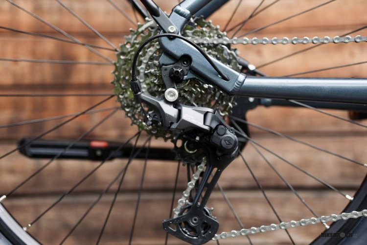 APACHE Rio Grande Bosch CX 800 Wh antracitová