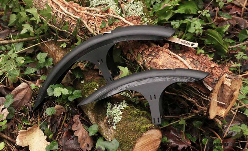 přední blatník MUCKY NUTZ MugGuard dlouhý