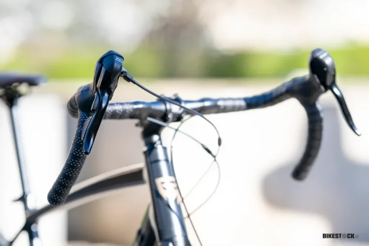 kolo ROCK MACHINE GravelRide 200 gloss black/sand