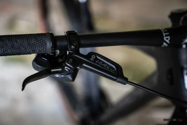 kolo ROCK MACHINE Blizz CRB 90-29 AXS Stealth Black