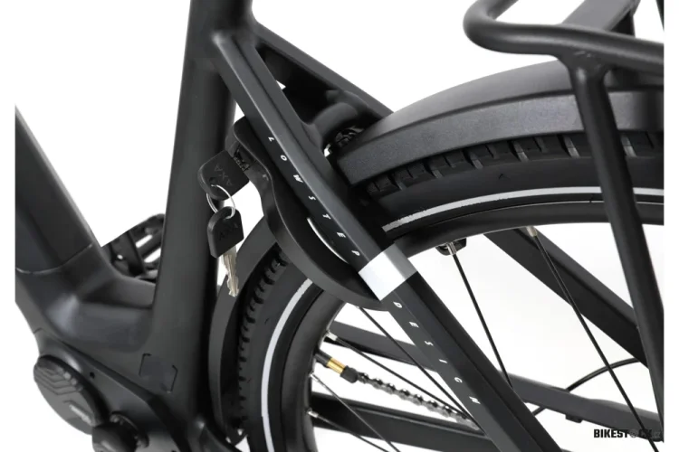 APACHE Sota 1 BF410 720 Wh černá