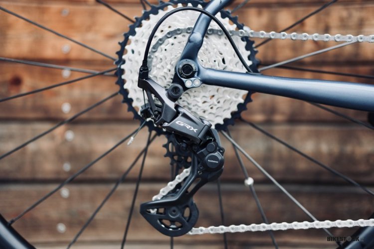e-gravel APACHE Gila Bosch SX 400 Wh modro/černá