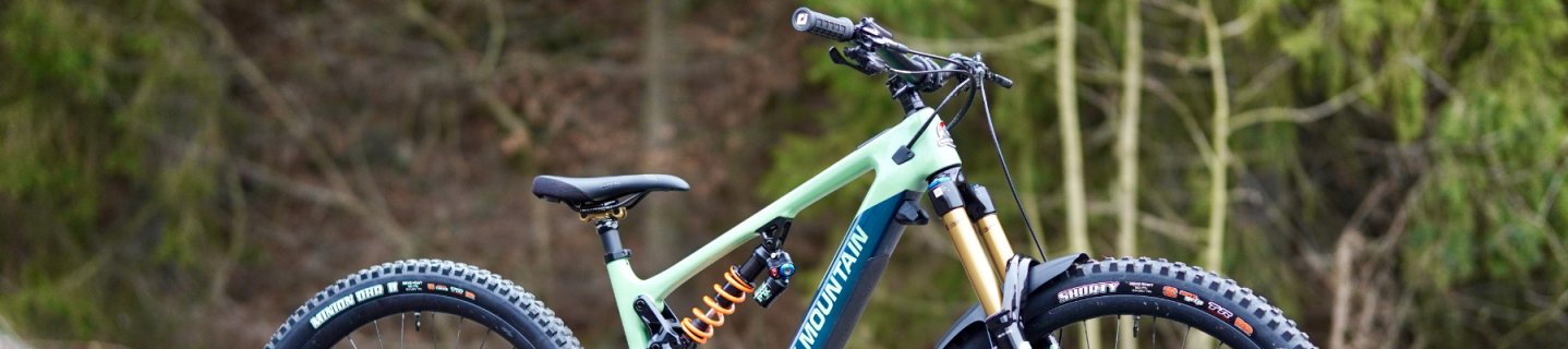 Rocky Mountain Altitude Powerplay Carbon 90