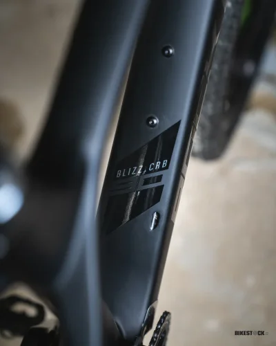 kolo ROCK MACHINE Blizz CRB 90-29 AXS Stealth Black