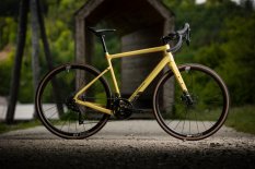 ROCK MACHINE Lukk CR 60 gloss sulfur yellow