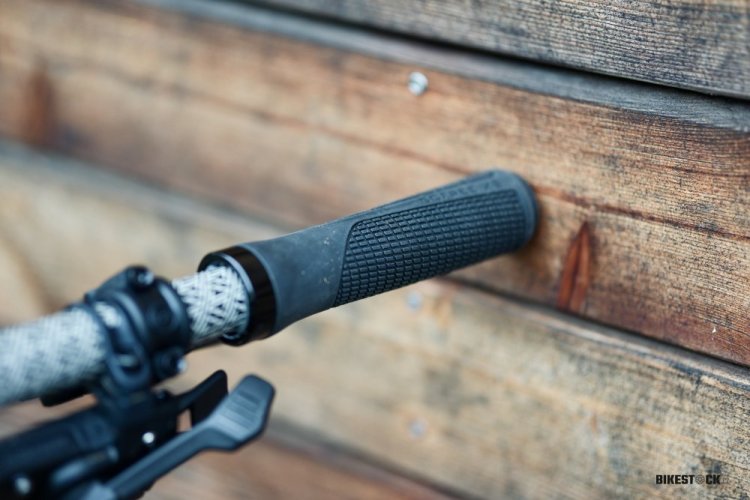 STEPPENWOLF Tundra 9.0 DJI moss green gloss/matt