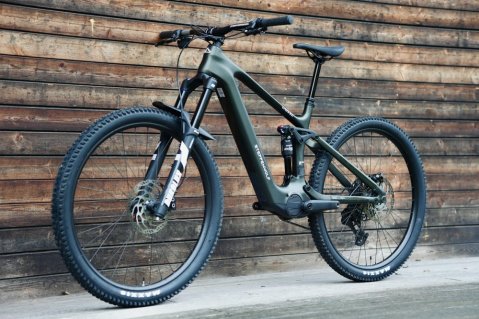 Steppenwolf Tundra 9.0