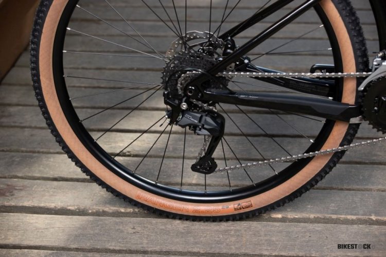 kolo ROCK MACHINE Blizz Cr 20 Gloss Basalt Black