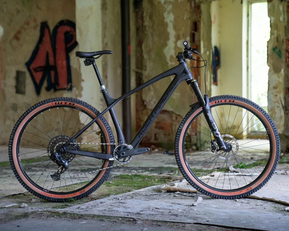 Rock Machine Blizz CRB 90-29 AXS Stealth Black
